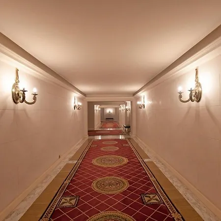 Apartment Design Avenue Montaigne